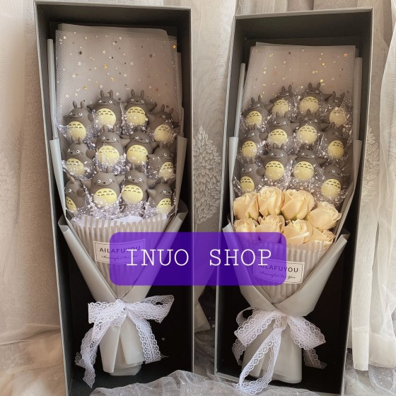 Ramo bonito de totoro